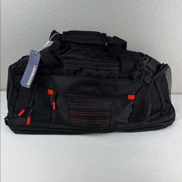 NWT BAGSMART Black and Red Men's Duffel Bag Gyn Bag Expandable - Picture 7 of 15